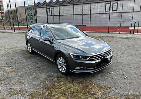 VW Passat Variant Volkswagen 2.0 TDI SCR (BMT) Highline