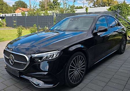 Mercedes-Benz E 220 d AMG Line Advanced/2xAMG+Panor.+Kamera
