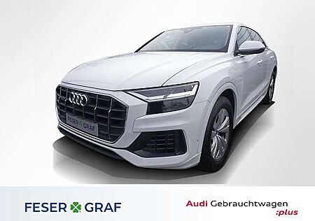 Audi Q8 55 TFSI e quattro Pano Navi Tempomat AHK