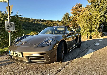 Porsche 718 Cayman 718 style Edition limitiert 1. Hand. top Zustand.