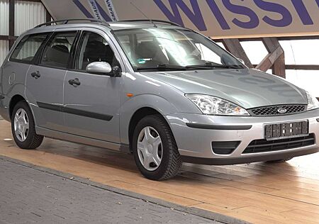 Ford Focus Turnier sehr schön, gepflegt, Ersthand