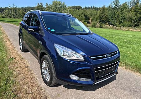 Ford Kuga Titanium Allrad 4x4 1.Hand