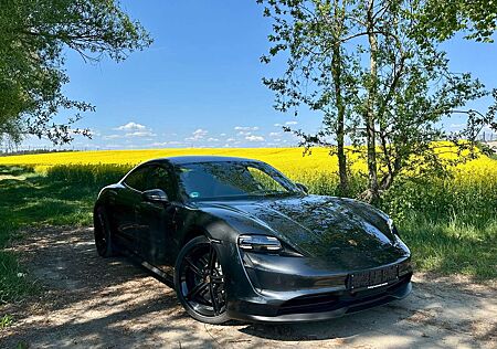 Porsche Taycan 4S PerfB+/Vollleder*InnoD*HALenk*PSCB*Pano*Bose*21