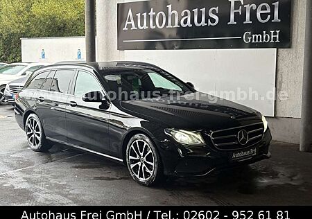 Mercedes-Benz E 220 d/T AVANTGARDE*NIGHT*DISTRO*LED*RFK*AMBIEN