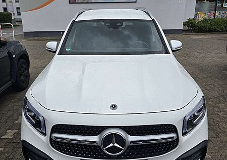 Mercedes-Benz GLB 250 8G-DCT AMG Line
