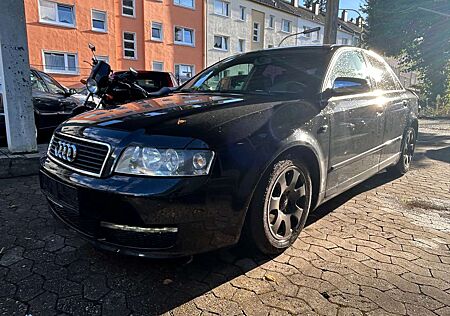 Audi A4 2.0*TÜV03/2026* S-Line*PDC Hinten*Navi