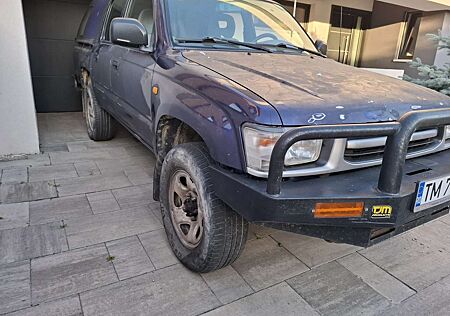 Toyota Hilux 4x4 Double Cab