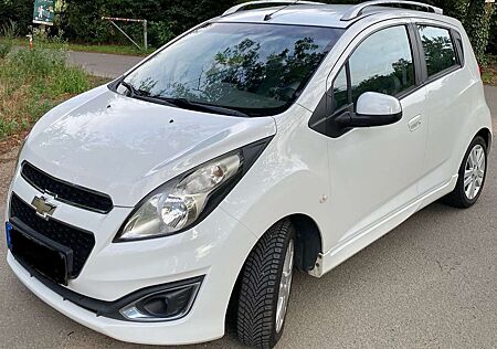 Chevrolet Spark 1.2 LTZ
