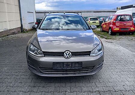 VW Golf Volkswagen 1.6 TDI BlueMotion Technology DSG Cup