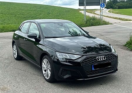 Audi A3 Sportback 35 TFSI basis