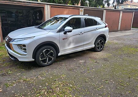 Mitsubishi Eclipse Cross Plug-In Hybrid 4WD Top