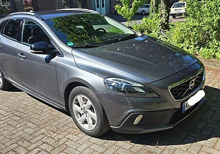 Volvo V90 Cross Country V40 Cross Country V40 Cross Country Diesel D3 Geartr-Moment. Standh.
