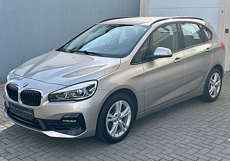 BMW 218i 218 Advantage Active Tourer*26tkm*AHK*LED*Navi