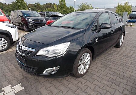 Opel Astra J Lim. 5-trg. 150 Jahre