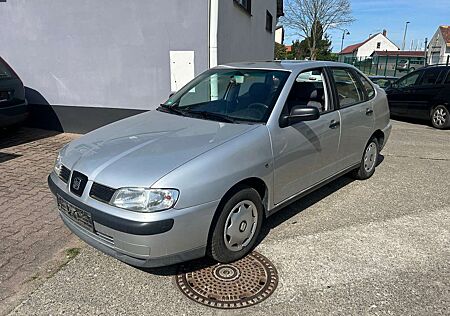 Seat Cordoba 1.4 BENZIN 83000 KILOMETER TÜV 01/2027