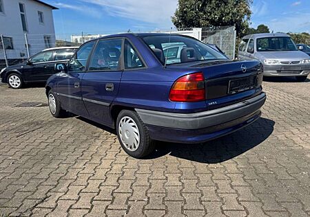 Opel Astra 1.6 Limosine Automatik Klima TÜV