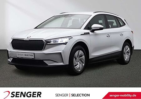 Skoda Enyaq CarPlay LED Digitales Cockpit Navi