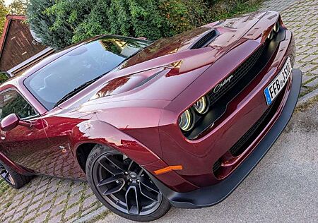 Dodge Challenger Widebody