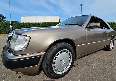 Mercedes-Benz CE 300 CE-Klasse