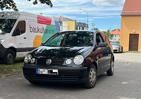 VW Polo Volkswagen 1.4 - Gepflegtes Rentnerfahrzeug-TÜV & SERVICE NE