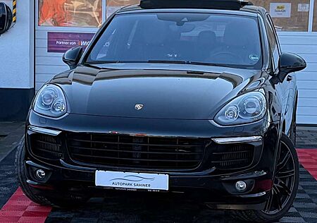 Porsche Cayenne *SPORTDESIGNPAKET*AHK*PANO*BOSE*1.HAND
