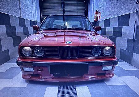 BMW 330i 330
