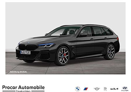 BMW 530 e A M Sport HUD ACC AHK RFK NAVI Laser DAB