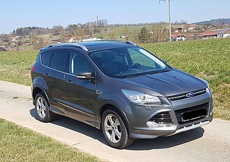 Ford Kuga 2.0 TDCi 4x4 Aut. Titanium
