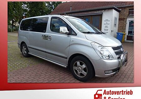 Hyundai H-1 2.5 AHK , 8-Sitze TÜV 06.2027