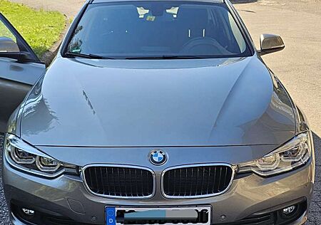 BMW 320d 320 Touring xDrive Aut.