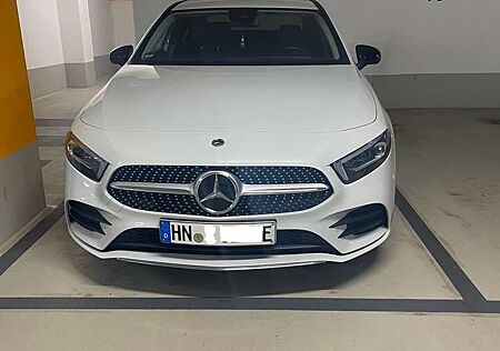 Mercedes-Benz A 250 AMG mit GARANTIE! Inspektion/TÜV NEU