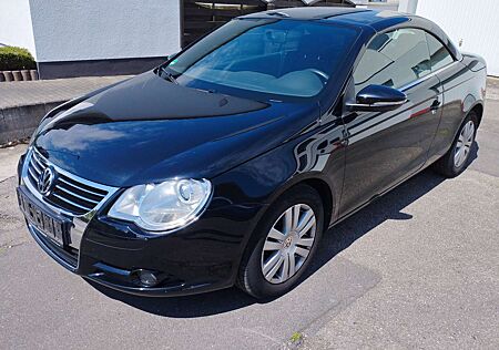 VW Eos Volkswagen 1.HAND/GARAGE/SCHECKHEFT-PANO/KLIMA-fast wie neu