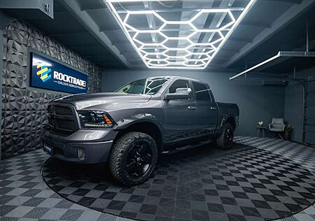Dodge RAM 5.7 V8 HEMI 4x4 Offroad Night Edition LPG