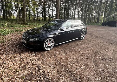 Audi S4 Avant