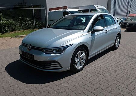 VW Golf Volkswagen VIII Lim. Life/Klima/Navi/PDC/Tempomat