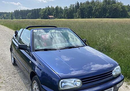 VW Golf Cabriolet Volkswagen Cabrio 1.8 Pink Floyd