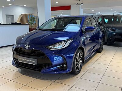 Toyota Yaris Hybrid Club CarPlay & Android Auto Sitzheizung Kli