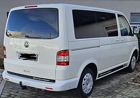 VW T5 Caravelle Volkswagen Caravelle 4MOTION Kurz (7-Si.)