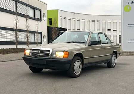 Mercedes-Benz 190 D