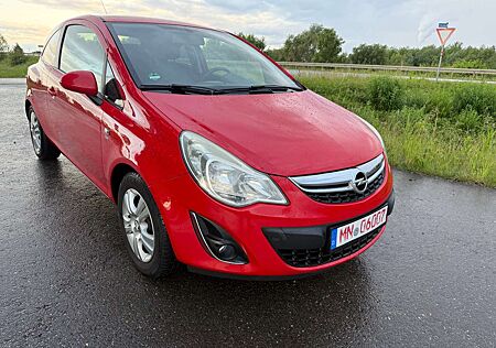 Opel Corsa Satellite