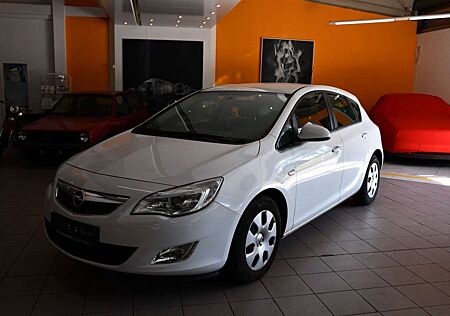 Opel Astra J Lim. 5-trg. Edition 1,6
