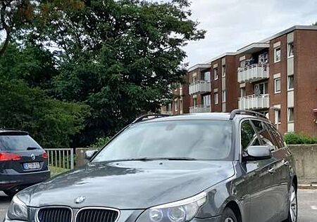 BMW 525i 525 Touring Aut.