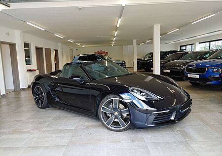 Porsche Boxster 718 Turbo PDK Cabrio Navi/Leder/Kamera/CarPlay/20"
