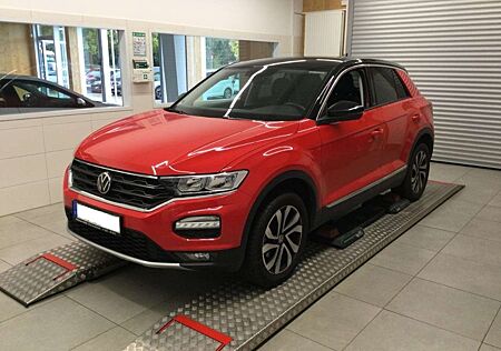 VW T-Roc Volkswagen Active 1.0 TSI EU6d AHK-abnehmbar Apple CarPlay An