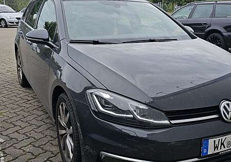VW Golf Variant Volkswagen Highline