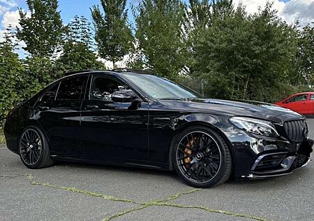 Mercedes-Benz C 63 AMG S Speedshift 7G-MCT