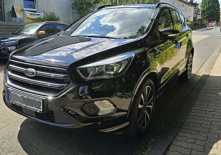 Ford Kuga 1.5 EcoBoost 4x4 AWD ST-Line TUV NEU