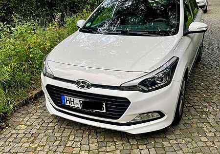 Hyundai i20 blue 1.0 T-GDI Passion