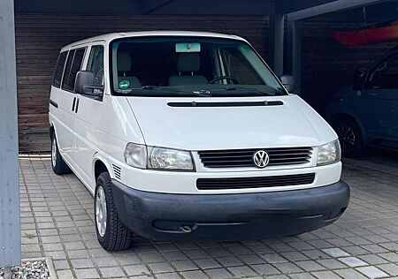 VW T4 Multivan gebraucht kaufen VW T4 Multivan Volkswagen Benzin / Autogas Super Zustand! T4 7DC UR2