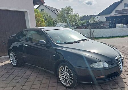 Alfa Romeo GT 2.0 JTS Selespeed Distinctive